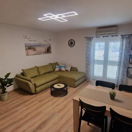 Adriatic Center Ii 公寓 *